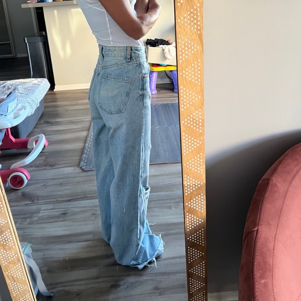 Zara Light Blue Distressed Women's Jeans 0 - Picture 7 of 10